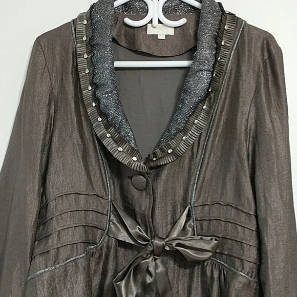 Red Coral - Picture 4 of 9